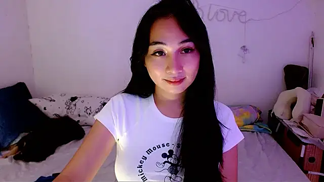 SweetLilly 18 online show from 09/12/25, 03:17