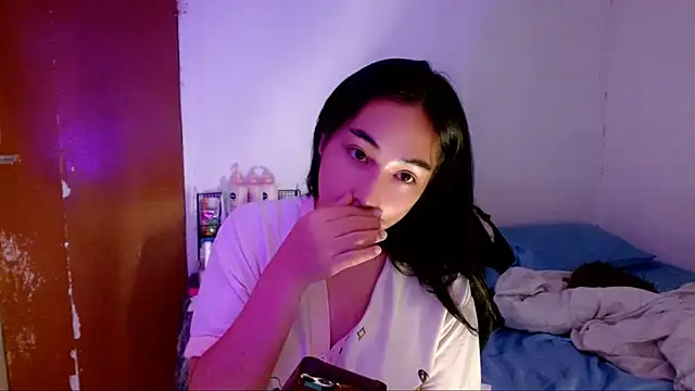 SweetLilly 18 online show from 09/26/25, 02:32