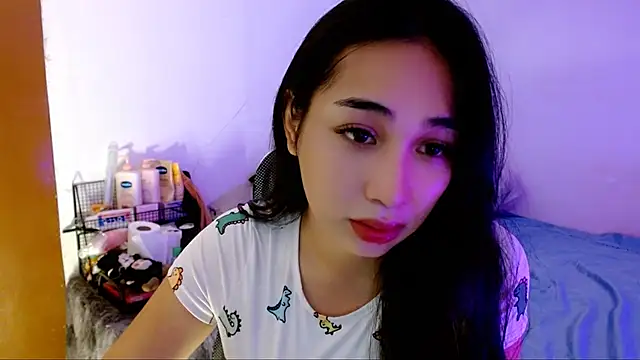 SweetLilly 18 online show from 11/05/25, 02:33