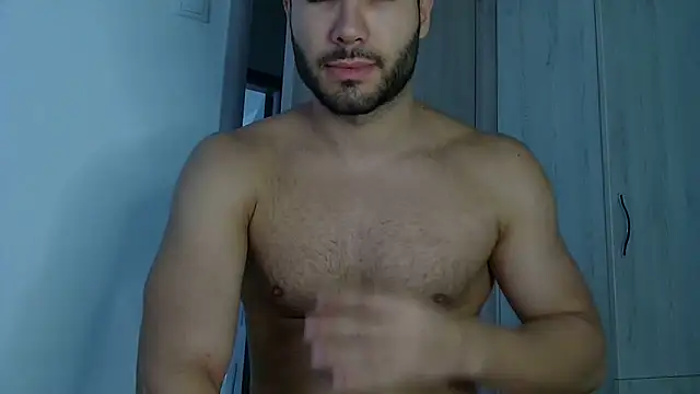 Snapshot of Justynn1 chatting on 09/12/25, 04:45 Justynn1 online show from 09/12/25, 04:45