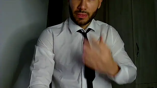 Snapshot of Justynn1 chatting on 06/03/26, 10:37 Justynn1 online show from 06/03/26, 10:37