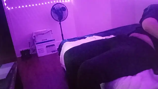 Kitrider online show from 03/17/26, 03:22