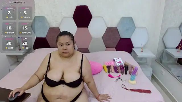 angel blue online show from 11/26/25, 03:13