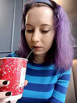 Frost foxy online show from 02/10/25, 08:53