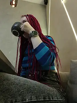 Frost foxy online show from 12/21/25, 03:13