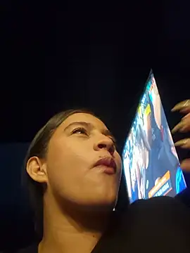 Snapshot of DAELAA chatting on 02/11/25, 11:33 DAELAA online show from 02/11/25, 11:33