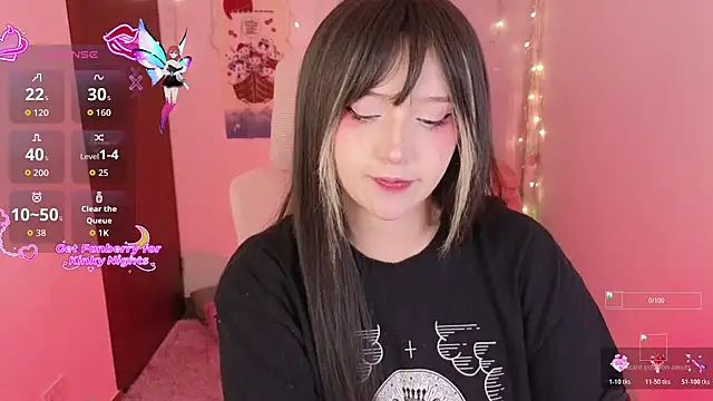 KuroChan420 online show from 11/05/25, 11:49