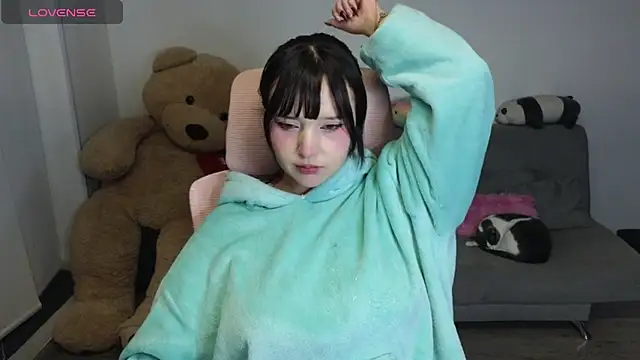 KuroChan420 online show from 07/02/26, 02:33