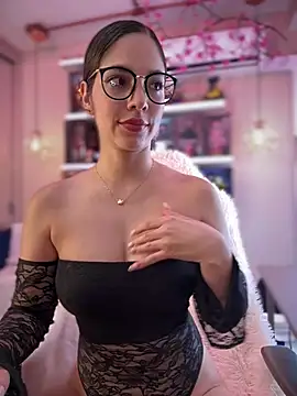 Zoe Bae online show from 05/12/26, 03:03