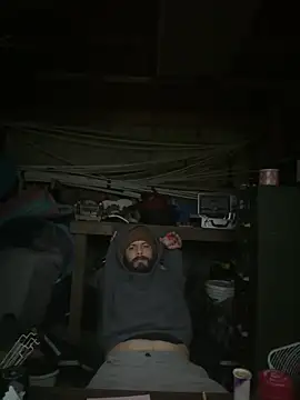 Snapshot of Sitonmyface2020@xh chatting on 03/10/25, 11:38 Sitonmyface2020xh online show from 03/10/25, 11:38