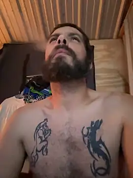 Snapshot of Sitonmyface2020@xh chatting on 10/24/25, 11:17 Sitonmyface2020xh online show from 10/24/25, 11:17