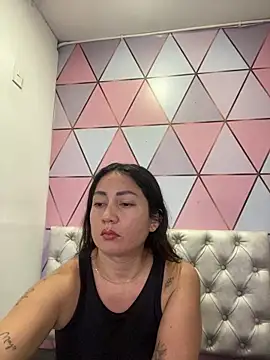juliana diaz online show from 09/13/25, 11:21