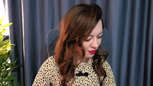 GirlfriendNina online show from 02/05/26, 06:51