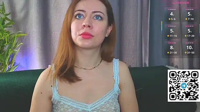 Snapshot of GirlfriendNina chatting on 06/27/26, 06:29 GirlfriendNina online show from 06/27/26, 06:29