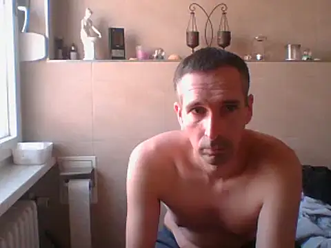 Snapshot of Geiler-boy313 chatting on 03/22/25, 08:40 Geiler-boy313 online show from 03/22/25, 08:40