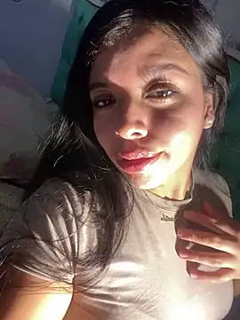 Snapshot of DulceAngelica chatting on 03/31/26, 02:24 DulceAngelica online show from 03/31/26, 02:24