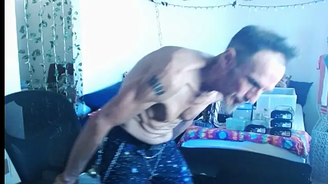 Snapshot of mycock2474u chatting on 03/02/25, 06:40 mycock2474u online show from 03/02/25, 06:40