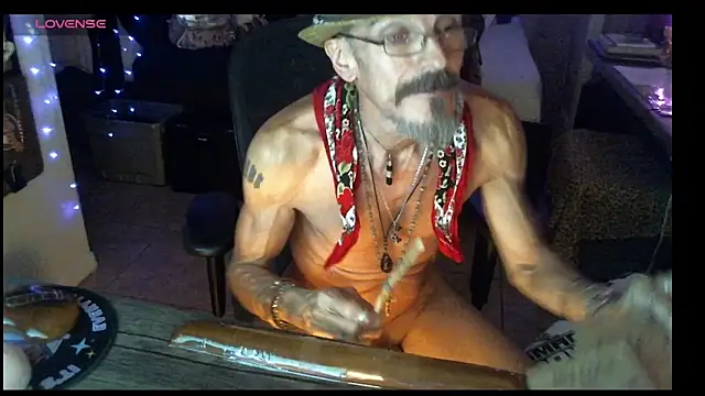 Snapshot of mycock2474u chatting on 09/16/25, 12:17 mycock2474u online show from 09/16/25, 12:17