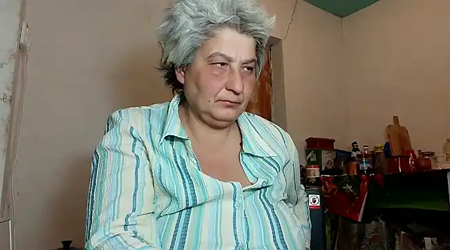 Snapshot of ExquisiteMature chatting on 01/23/25, 12:04 ExquisiteMature online show from 01/23/25, 12:04