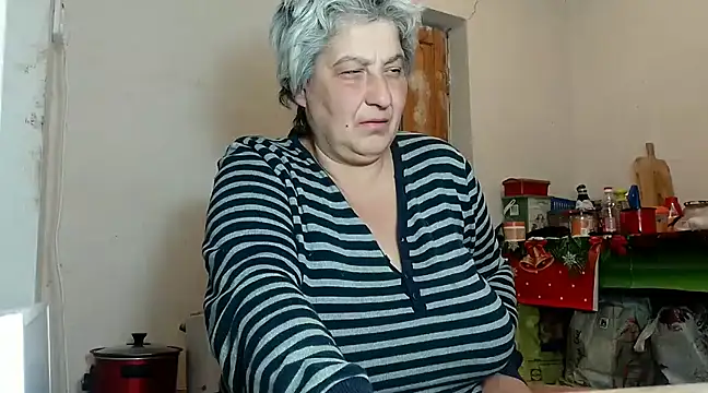 Snapshot of ExquisiteMature chatting on 01/24/25, 11:34 ExquisiteMature online show from 01/24/25, 11:34