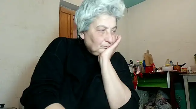 Snapshot of ExquisiteMature chatting on 01/26/25, 12:43 ExquisiteMature online show from 01/26/25, 12:43