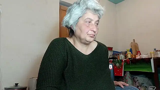 Snapshot of ExquisiteMature chatting on 01/31/25, 08:12 ExquisiteMature online show from 01/31/25, 08:12