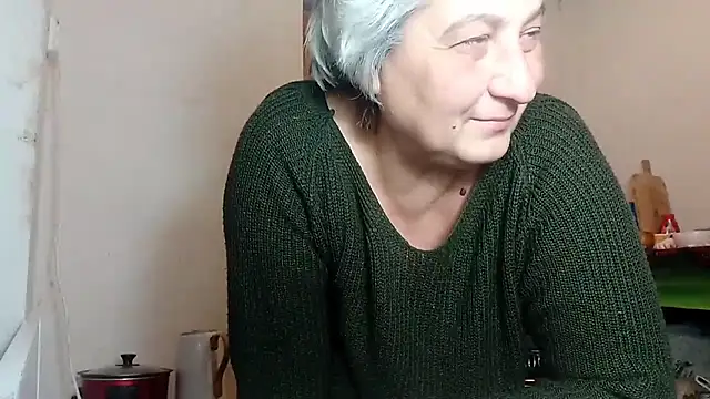 Snapshot of ExquisiteMature chatting on 01/31/25, 11:13 ExquisiteMature online show from 01/31/25, 11:13