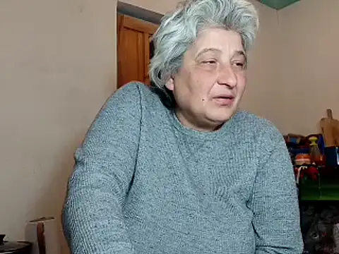 Snapshot of ExquisiteMature chatting on 02/15/25, 11:39 ExquisiteMature online show from 02/15/25, 11:39