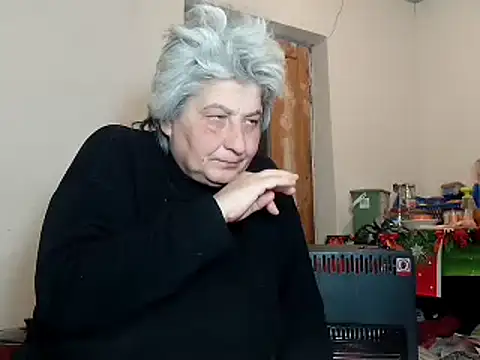 Snapshot of ExquisiteMature chatting on 02/20/25, 04:18 ExquisiteMature online show from 02/20/25, 04:18