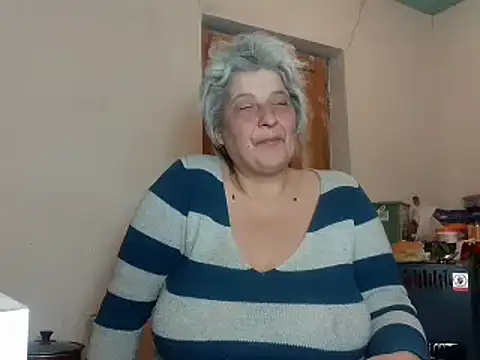 Snapshot of ExquisiteMature chatting on 02/22/25, 09:04 ExquisiteMature online show from 02/22/25, 09:04