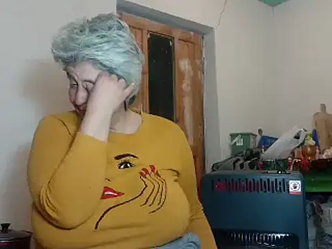 Snapshot of ExquisiteMature chatting on 02/23/25, 09:16 ExquisiteMature online show from 02/23/25, 09:16