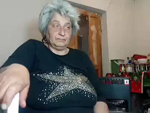 Snapshot of ExquisiteMature chatting on 03/10/25, 12:48 ExquisiteMature online show from 03/10/25, 12:48