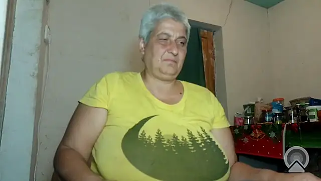 Snapshot of ExquisiteMature chatting on 09/13/25, 05:35 ExquisiteMature online show from 09/13/25, 05:35