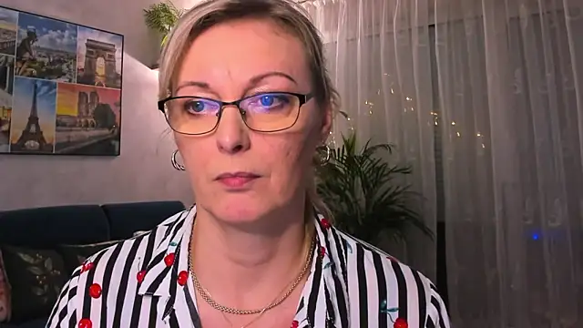 vanessa chat online show from 01/28/25, 05:46