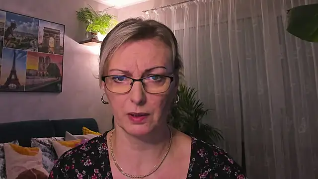 vanessa chat online show from 02/03/25, 05:46