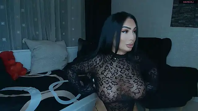 Snapshot of mistress_meryem chatting on 06/14/26, 08:33 mistress meryem online show from 06/14/26, 08:33