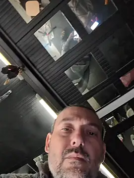 DarkDea online show from 11/24/25, 03:56