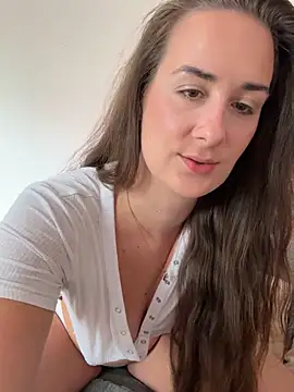 EllaMae online show from 04/25/26, 11:13