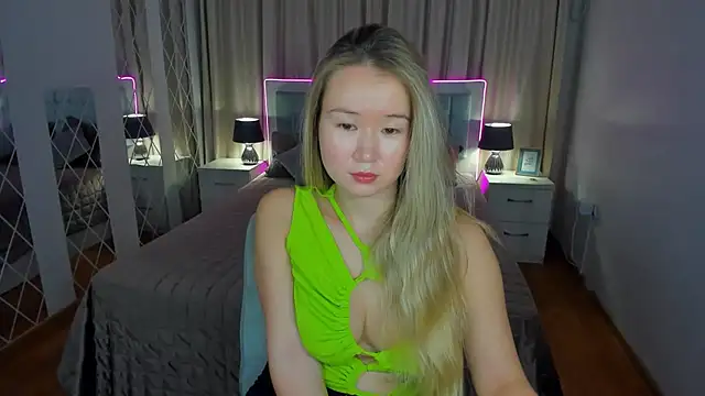 PollyOcean online show from 11/13/25, 10:58