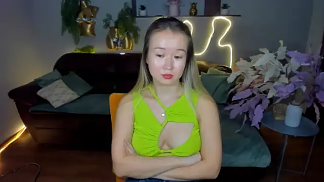 PollyOcean online show from 12/04/25, 09:51