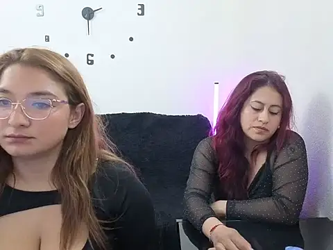 Snapshot of sweety_funny chatting on 04/07/26, 12:11 sweety funny online show from 04/07/26, 12:11