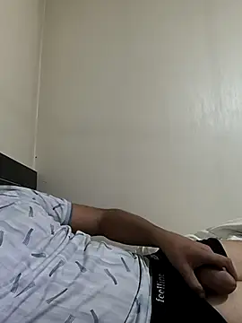 Snapshot of Mahmut_34_34_ chatting on 10/16/25, 05:14 Mahmut 34 34 online show from 10/16/25, 05:14