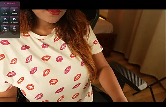 Snapshot of sneha_hussy chatting on 09/12/25, 06:52 sneha hussy online show from 09/12/25, 06:52