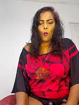 MySweetBitch143 online show from 06/19/26, 11:14
