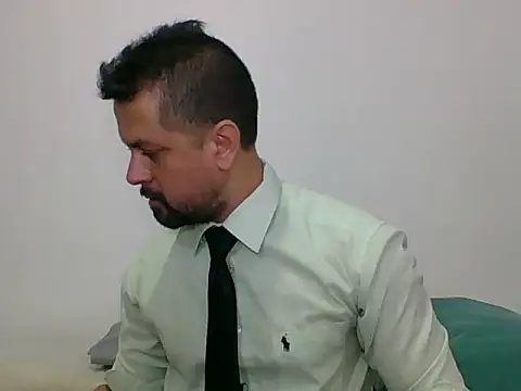 TRIISTAN KING10 online show from 03/17/26, 03:26