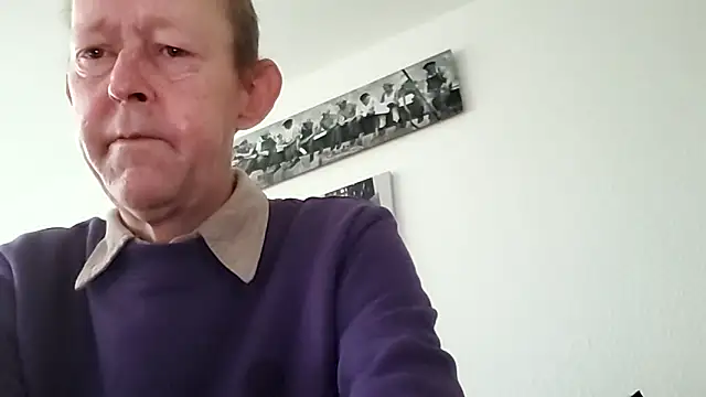 sissy501 online show from 09/27/25, 01:38