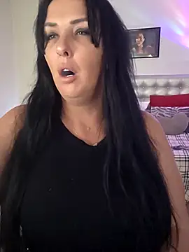 TiffanyRoxx online show from 10/31/25, 04:08