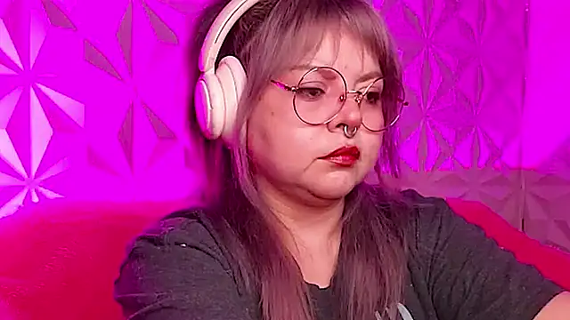 Satyn doll online show from 10/29/25, 12:02