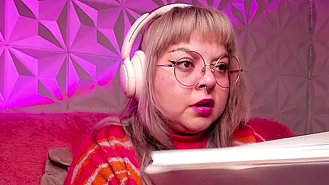 Satyn doll online show from 12/05/25, 12:08