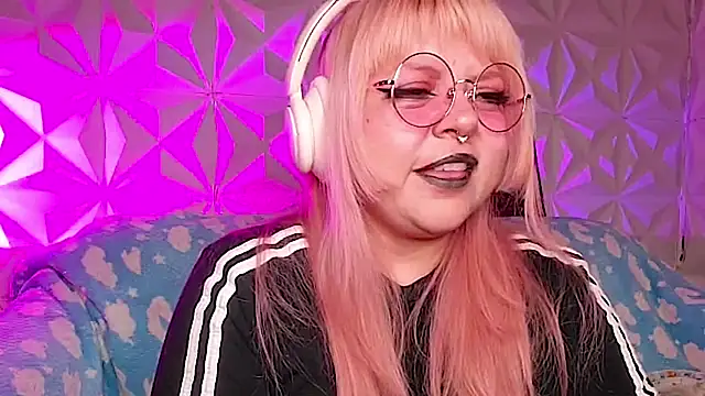 Satyn doll online show from 04/28/26, 02:27